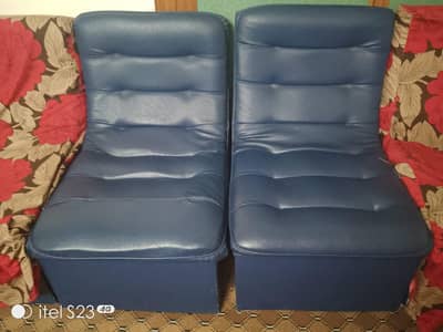 One seater sofa chair (8 total)