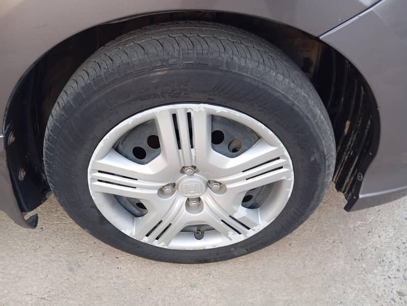 tyres 2