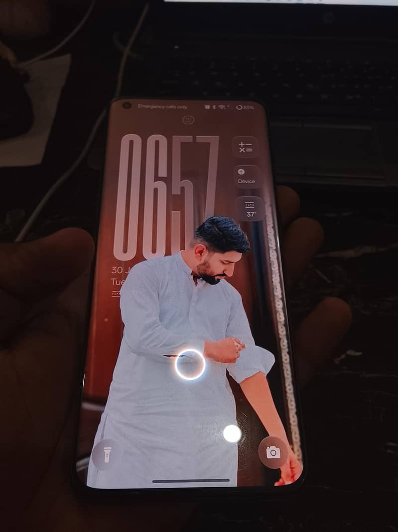 One Plus 10 Pro 1