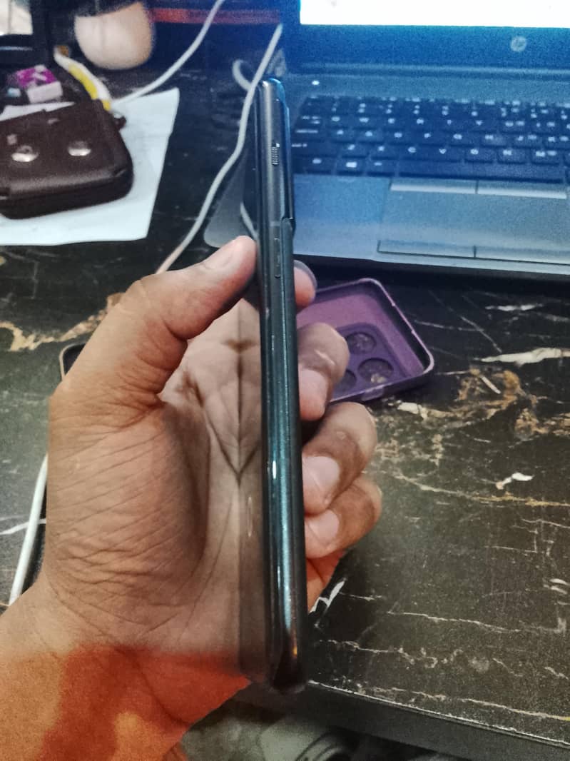 One Plus 10 Pro 3