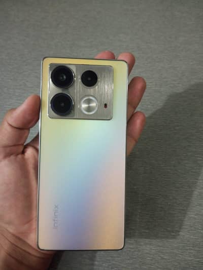 Infinix Note 40 Pro