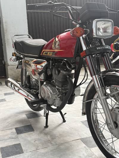 Honda CG 125 SE Self Start 2022 | First Owner | Like New
