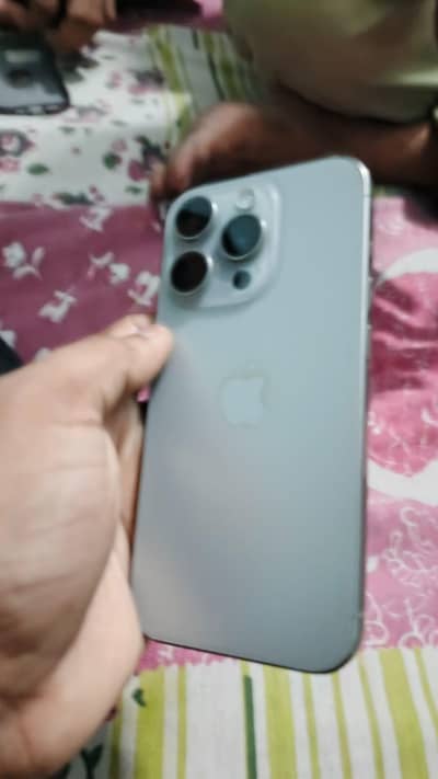 Apple iPhone 15 Pro 1 Tb 10/10 condition Battery 85% Factory  unlocked