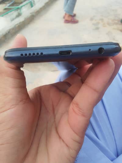 Infinix Hot 8