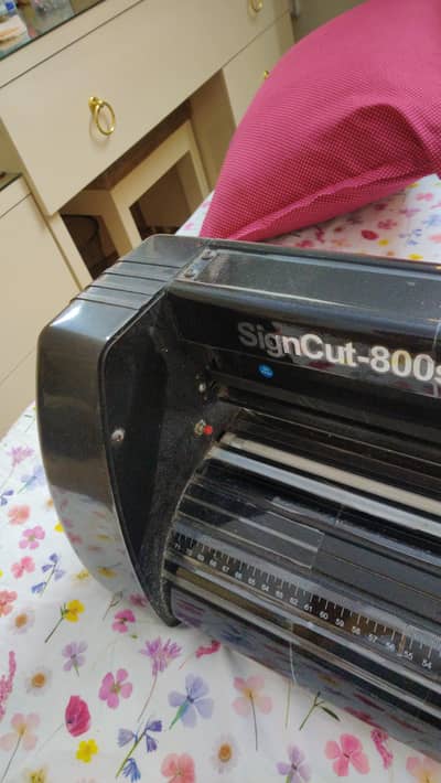 SignCut-800s plotter 25 inch 2 foot