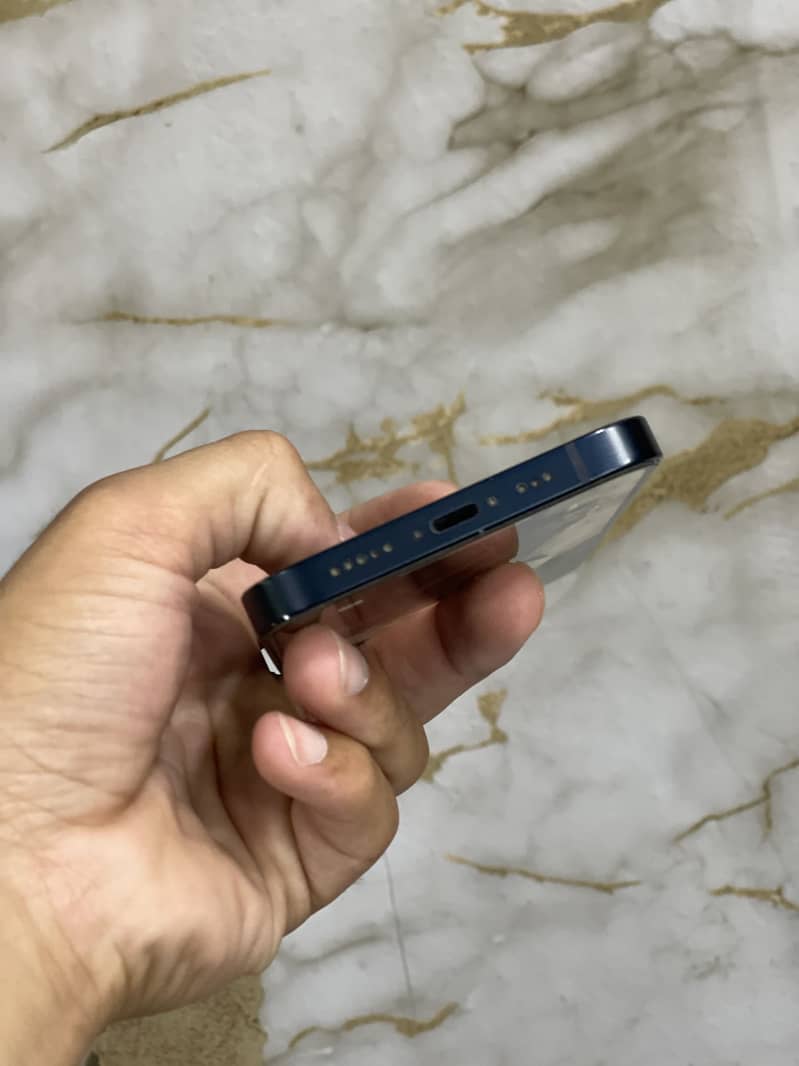 Iphone 13 3