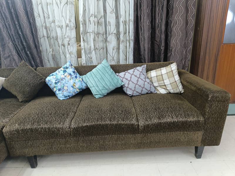 L-shaped good quality sofas 1