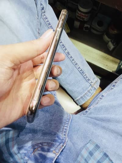 Apple iPhone XS