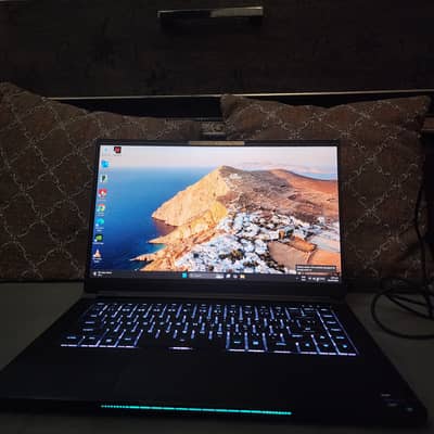 Intel NUC x15 Gaming Laptop - Core i7 / RTX 3060 6GB / 144Hz / 16GB