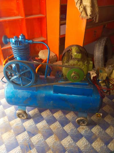 AUTOMATIC AIR COMPRESSOR FOR PUNCHER AND SERVICE STATIION