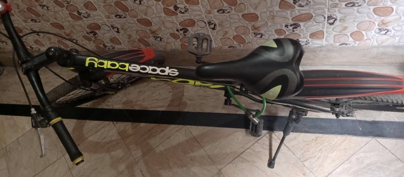 medium sized bicycle 1