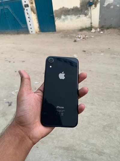 Apple iPhone XR