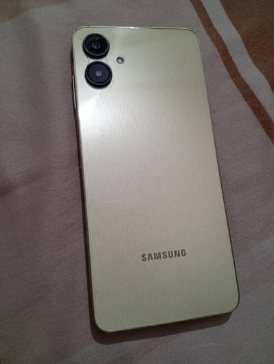 Samsung Mobile A06