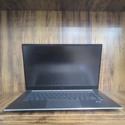 HP Zbook Studio G8 | Core i7 8th Gen | Ram 16 GB | Rom 256GB SSD