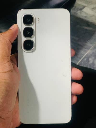 Infinix Hot 60i