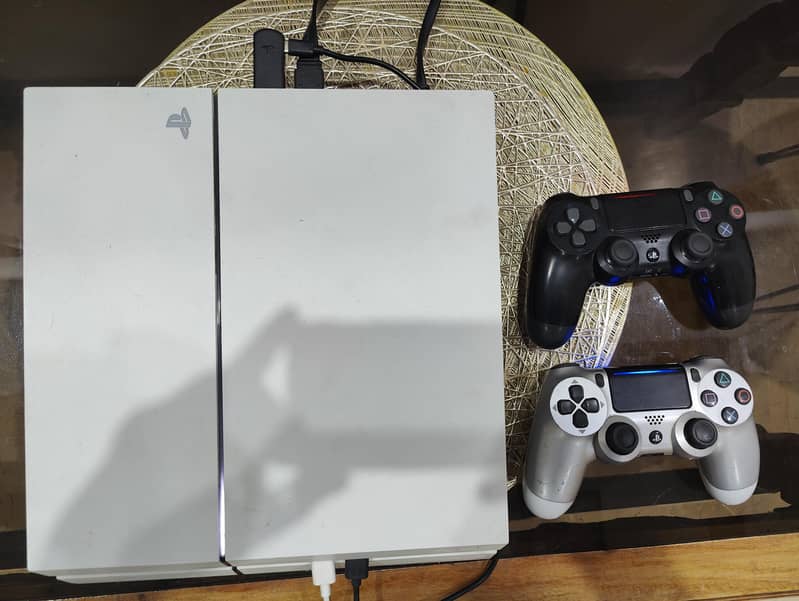 SONY PS4 8
