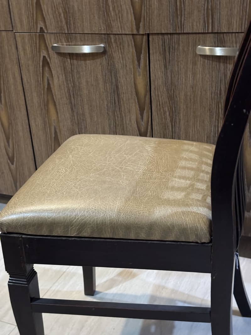 Dining table chairs 1