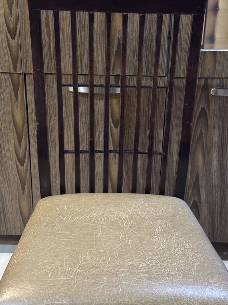 Dining table chairs 2