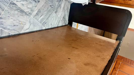Bed Set with center table