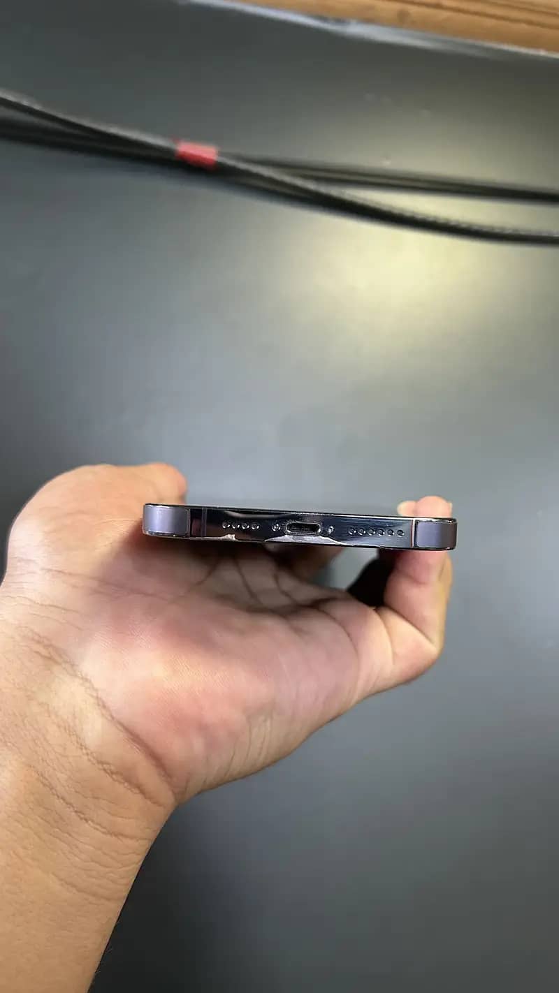 iPhone 14 PRO MAX 6
