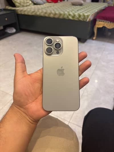 Apple iPhone 15 Pro Max
