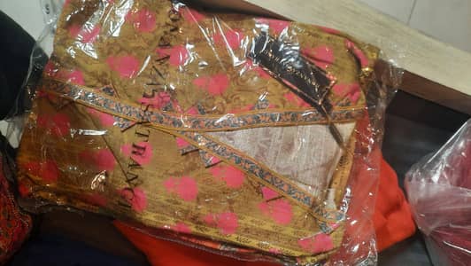 branded new suits size in extra small