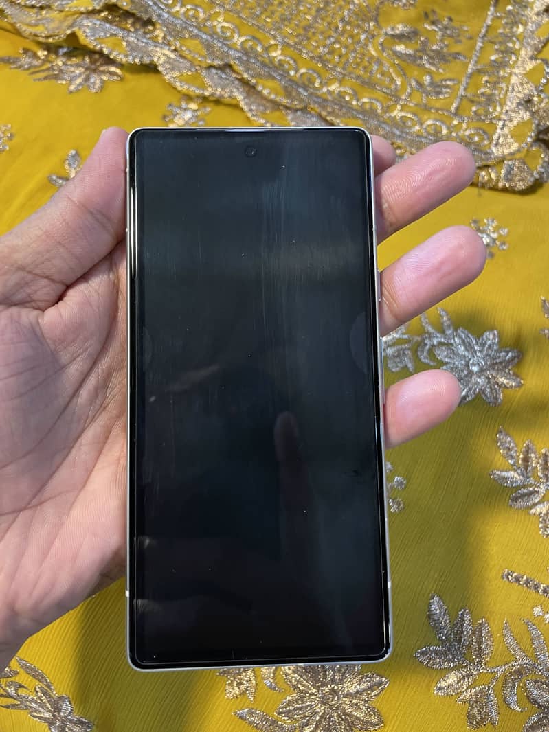 Google Pixel 7a 1