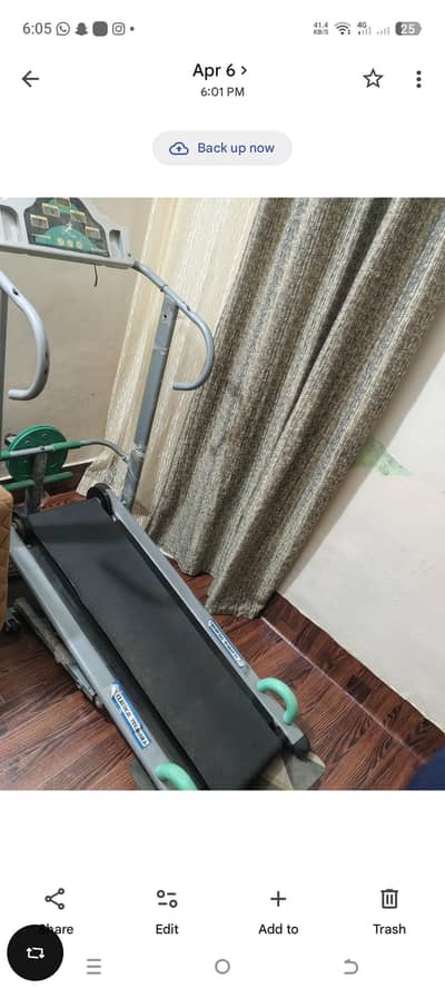 treadmill in good condition bs belt ka joint khul gya h