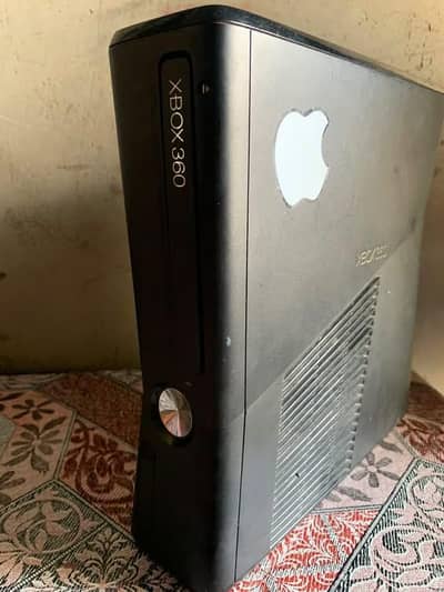 Xbox 360 Slim