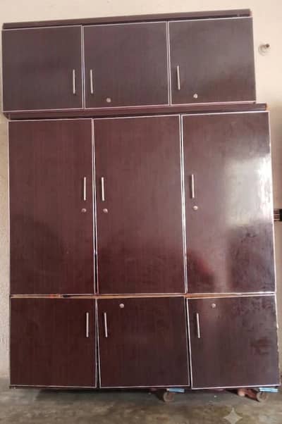wooden wardrob 3 separate pieces