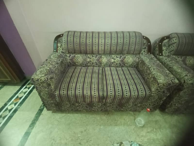 3.2. 1 sofa set 3