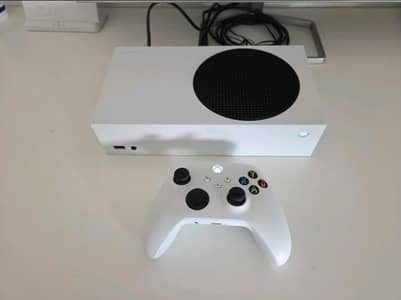 Xbox Series S (60+ Games) (512GB)