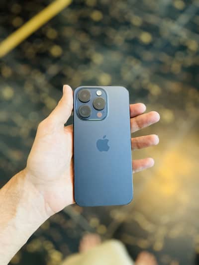 Apple iPhone 15 Pro