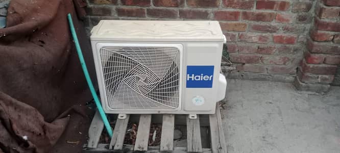 Haier 1 ton inverter 9/10