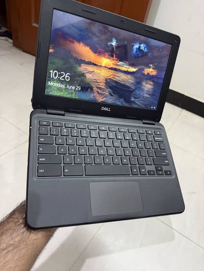 Dell Chromebook Touchscreen 4/32 windows 10/Chrome OS 2029 updates