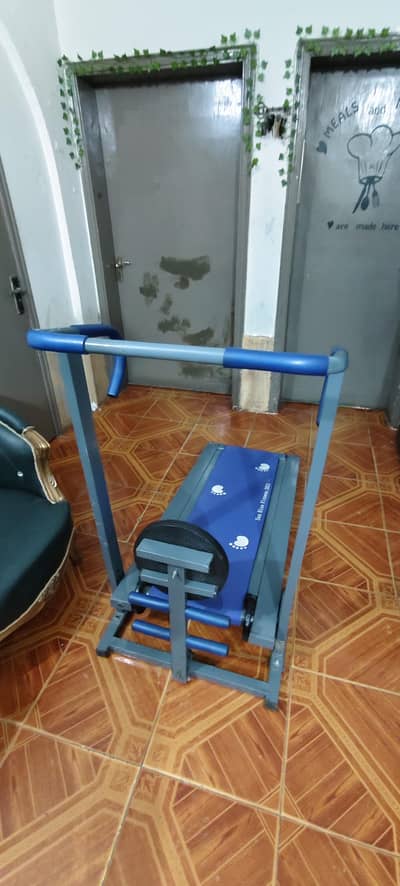Manual Treadmill House used in excellent condition