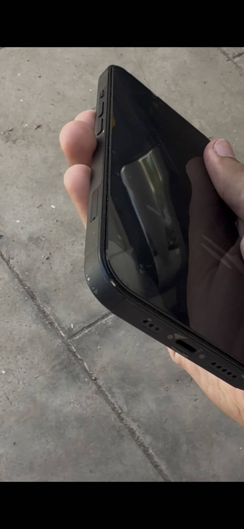 Apple iPhone 13 5