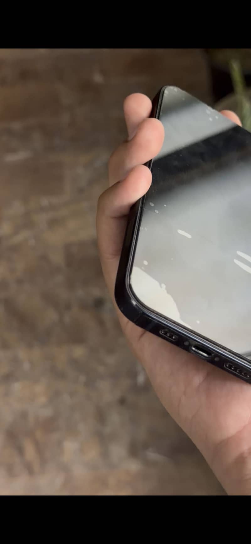 Apple iPhone 13 11