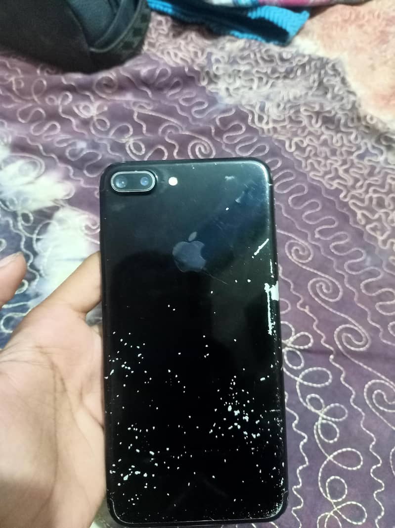 Apple iPhone 7 Plus 0