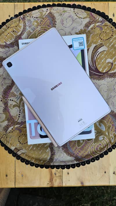 Samsung Galaxy Tab S6 Lite