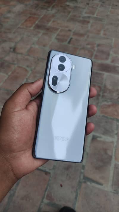 OPPO Reno11 Pro 12/256 gb