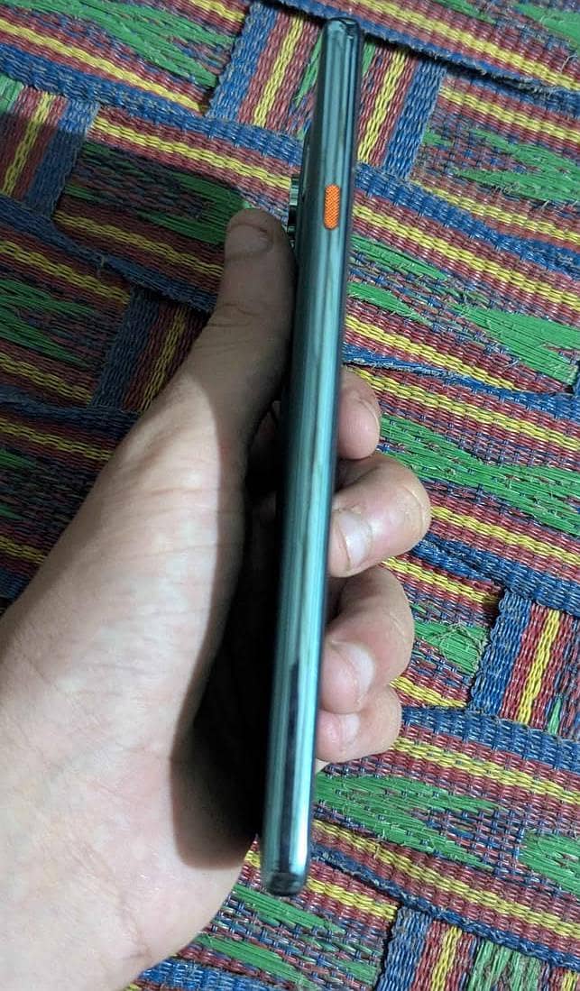 tecno camon 40. 5