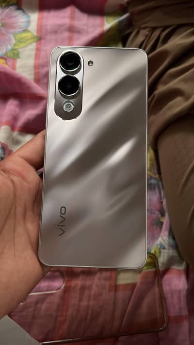 Vivo Y04