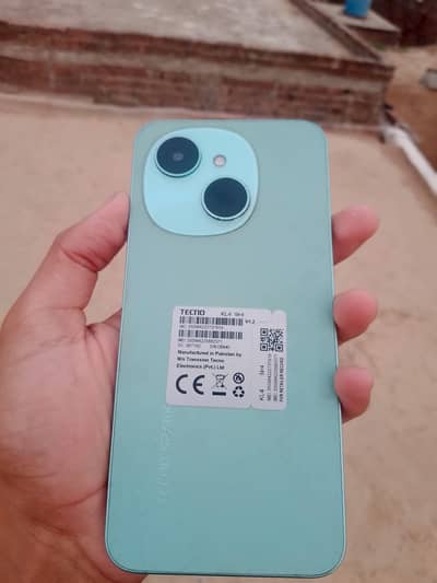 Tecno Spark Go 1