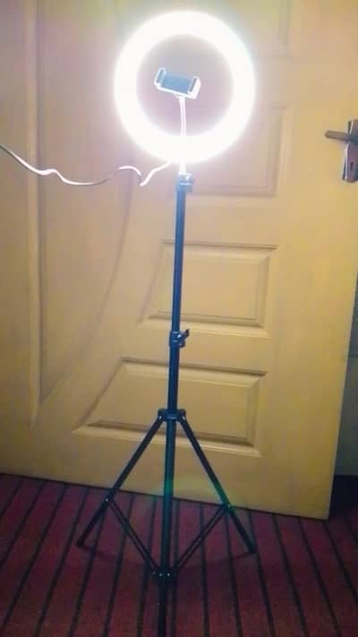 RING LIGHT