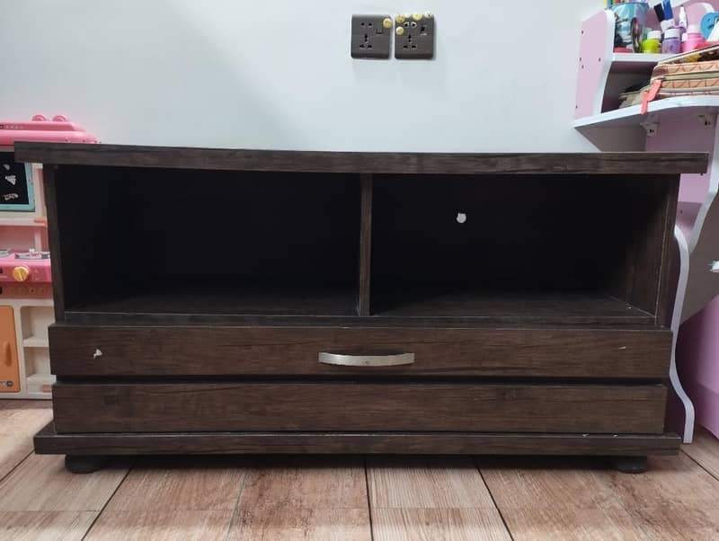 Tv Console 0