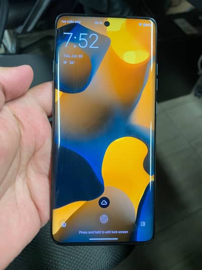 Motorola Edge 2025