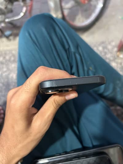 Apple iPhone 15 mdm 100 heath