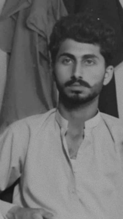 MALIK MUJEEB 