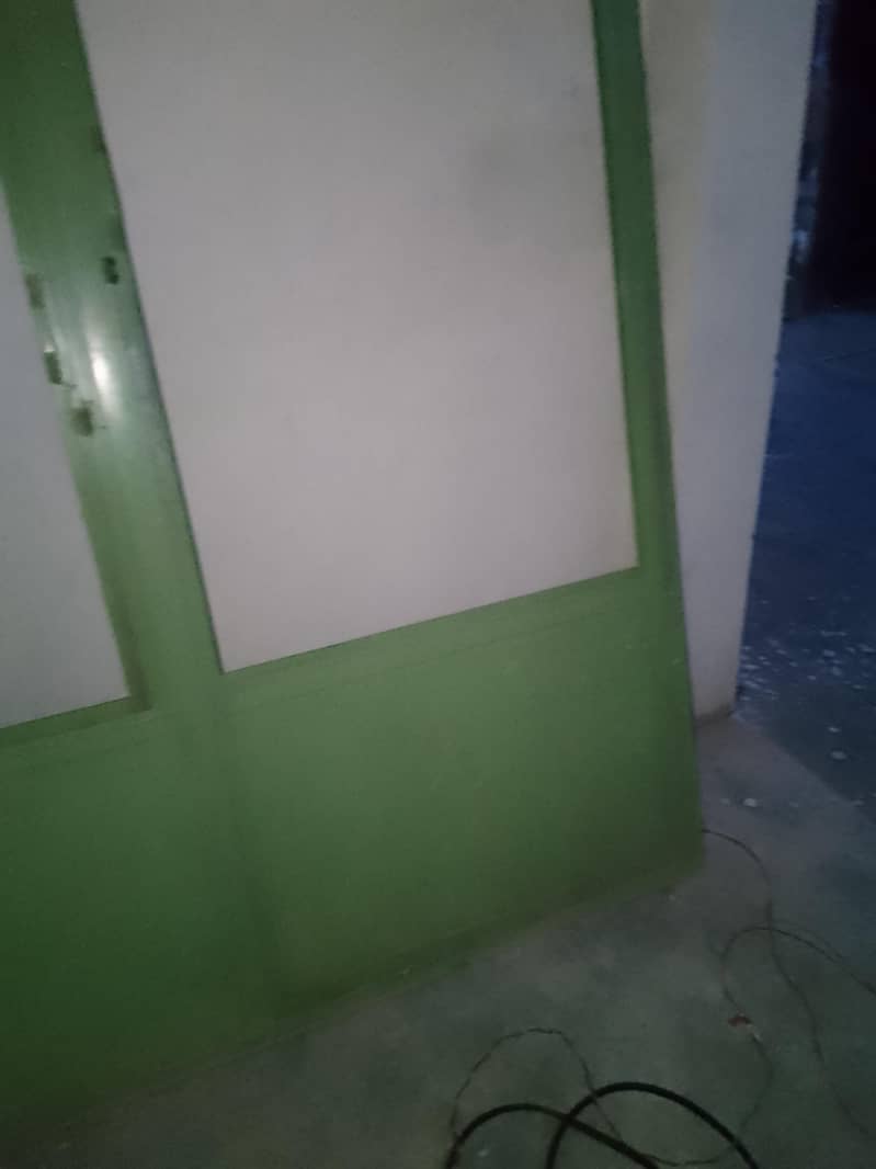 door s 2